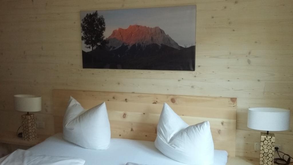 Appartements Alpenland Lermoos Chambre photo