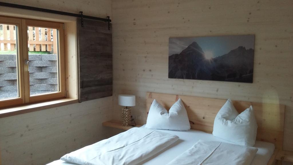 Appartements Alpenland Lermoos Chambre photo