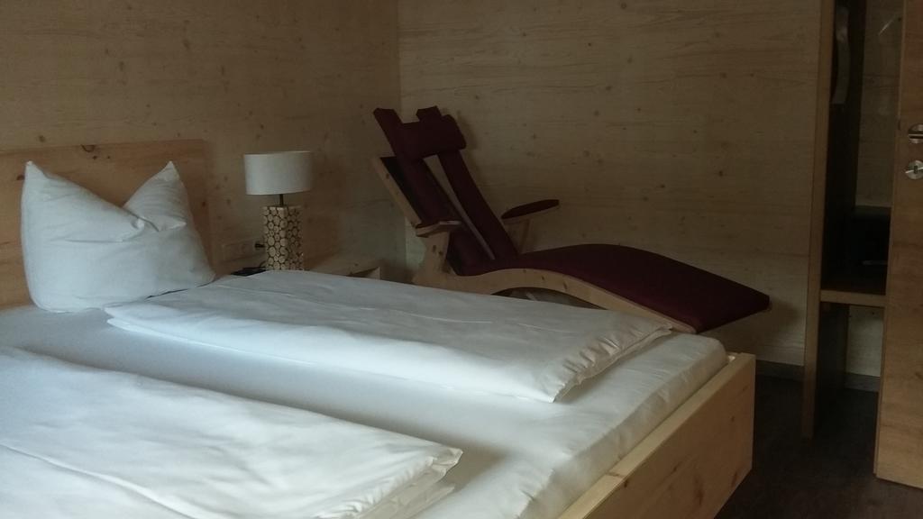 Appartements Alpenland Lermoos Chambre photo