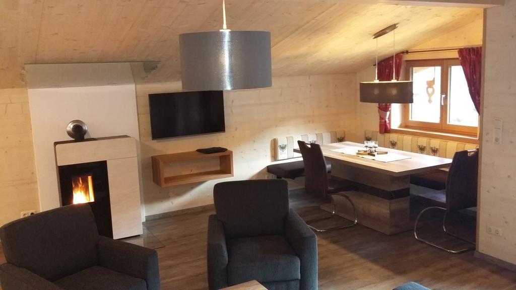 Appartements Alpenland Lermoos Chambre photo